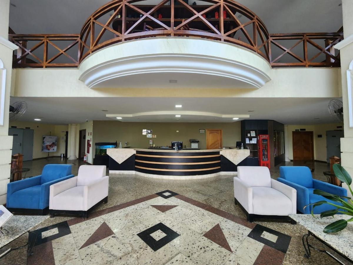 Colonial Plaza Hotel פינדאמונהנגבה מראה חיצוני תמונה