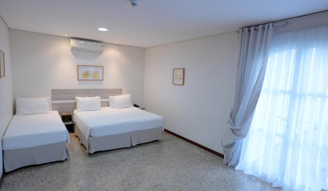 Colonial Plaza Hotel פינדאמונהנגבה מראה חיצוני תמונה