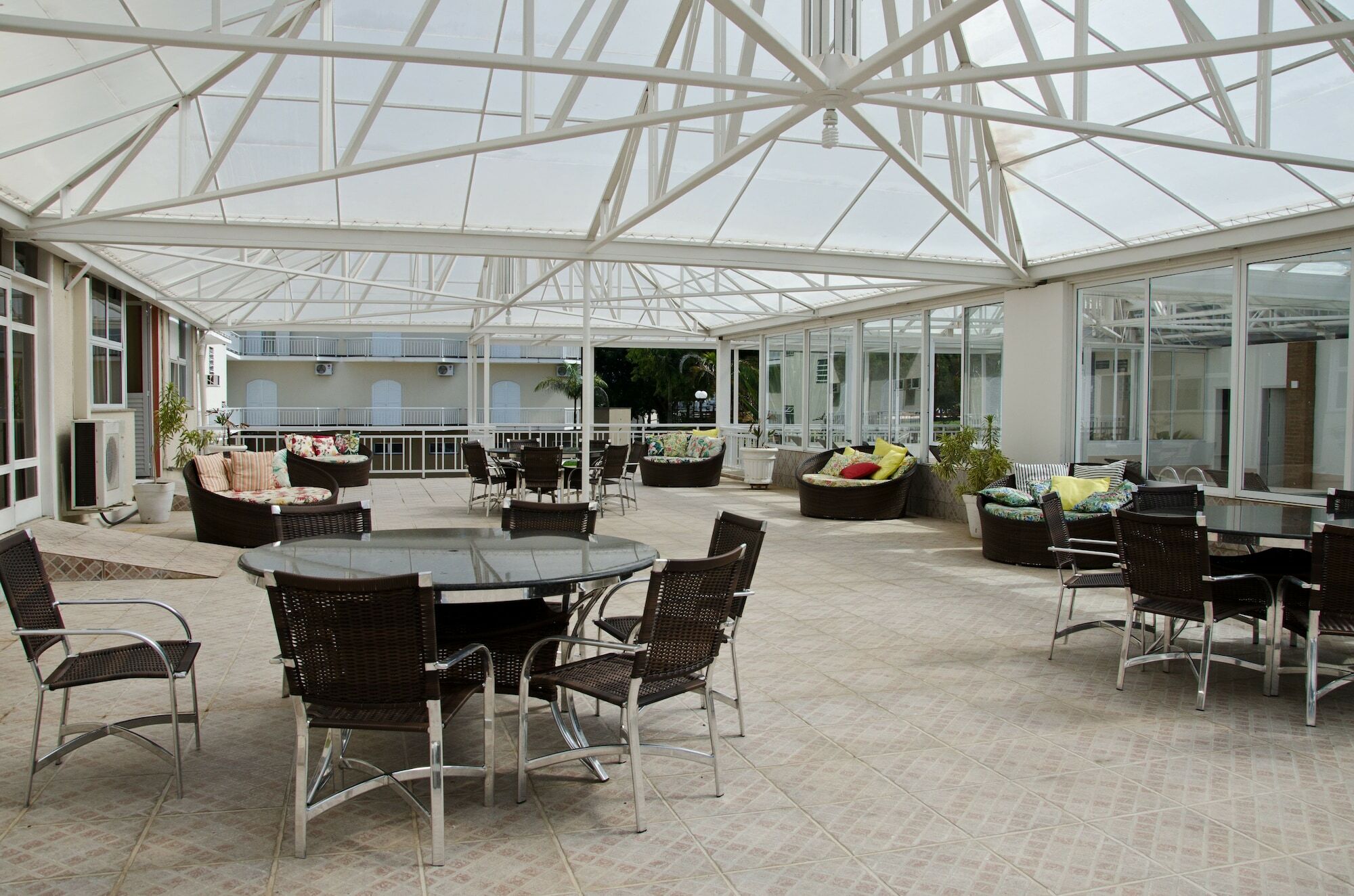 Colonial Plaza Hotel פינדאמונהנגבה מראה חיצוני תמונה